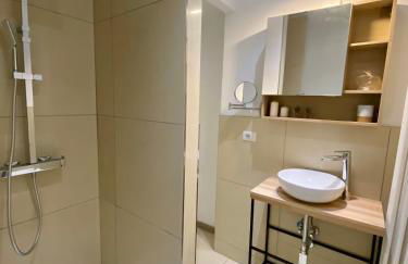 Deluxe Artistic Loft - Photo 31