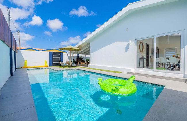 NEW Modern 3BR 3BA Private Pool Centrallylocated - Foto 1