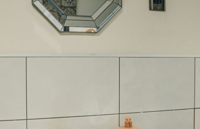 Bv Cosy Basement Apartment At Conditioning House - Photo 31