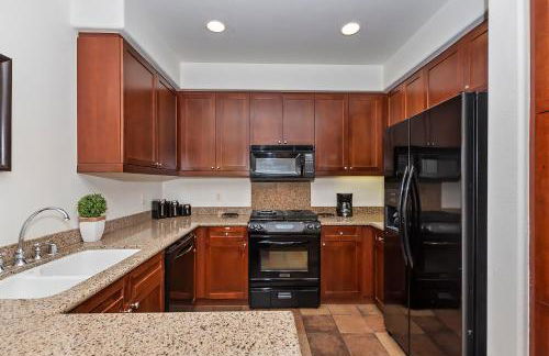 Legacy Villa Resort- 48613 Classic Drive - Photo 19