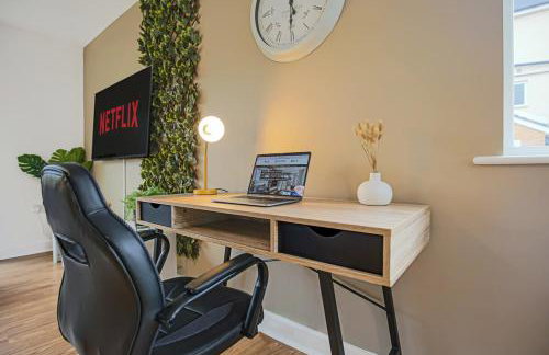 Stylish Apartment with Balcony, Free Parking, Fast Wifi and Smart TV with Sky and Netflix by Yoko Property - Foto 13