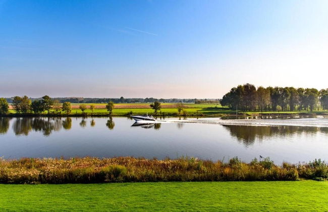 Bungalow in Green Haven of the Netherlands - Photo 25