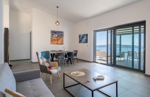 Areti-Elena Oxomeria - Foto 14