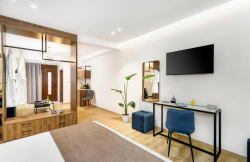 Princess of Axos Luxury Suites - Photo 4