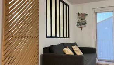 Perle rare à 250m de la plage ! Climatisé avec Parking, balcon & WiFi - Foto 3