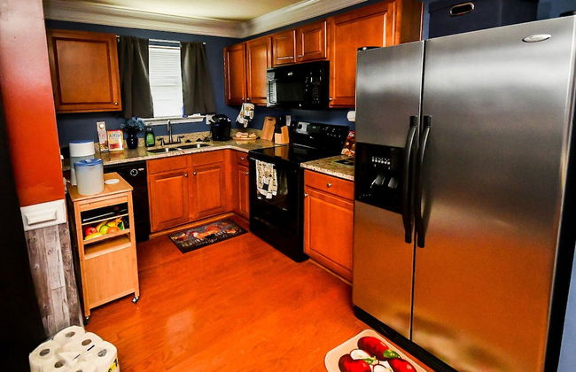 Amazin Lrg 3 Bed house w/ King bed - Foto 16