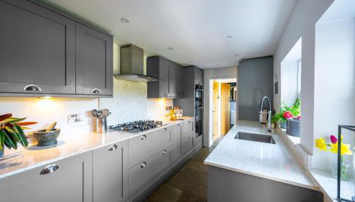 Swift Host - Flint Cottage - 2 Bedroom - Close to River - Parking - Foto 3, stove, dishwasher, pet friendly