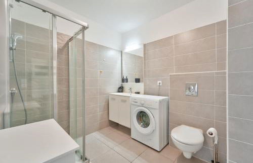 Lovely 1BR with garden, private parking & Sea View - Foto 5