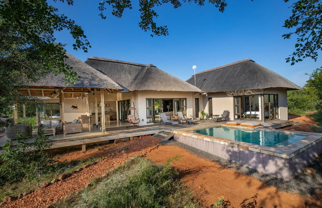 Villa Bushman Wonderful Luxury and Attractive Villa - Photo 2