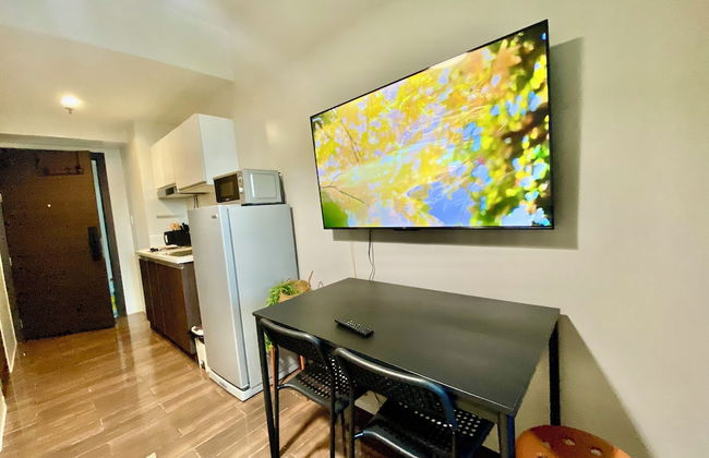 Sunset View at Air Residences Makati - Photo 59