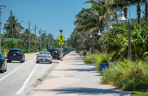 Newly renovated Townhome with King bed - Foto 28