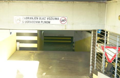 Bura2 , with private parking in the garage - Foto 33