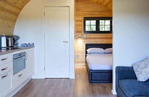 Dudsbury Lodge - Photo 6