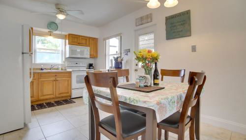 2 Mi to Boardwalk Home with Grill in Dania Beach! - Foto 3