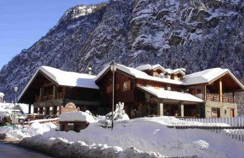 Apartment in Antey-Saint-André near Ski Lift - Foto 4