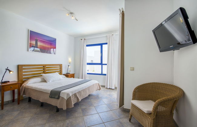 Villas Puerto Rubicon - Photo 16