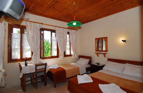 Menelaos Apartments - Foto 5