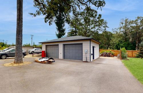 Walk to River Myrtle Creek Studio Near I-5 - Foto 21