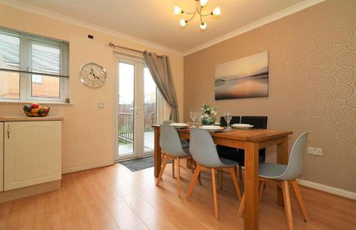 Signature - Angus House Glasgow - Photo 22