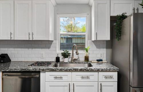 New! Entire House, 5 Minutes from downtown - Foto 15