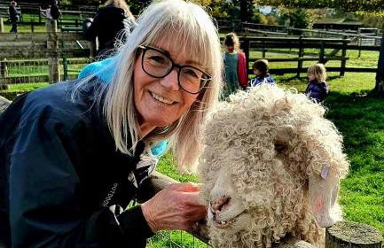 Idyllic 2 Bedroom Self-Contained UpsideDown Annexe - Photo 58