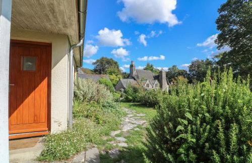 Mulberry Cottage - Photo 2