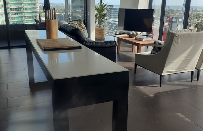 Top Floor Stunning Views - Foto 7