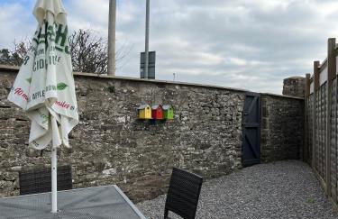 8 Crickhowell Cottages, Standard St, Central Crickhowell - Photo 33