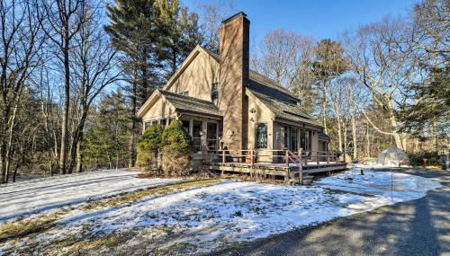 Peaceful Goshen Cottage with Screened Porch and Views! - Foto 3