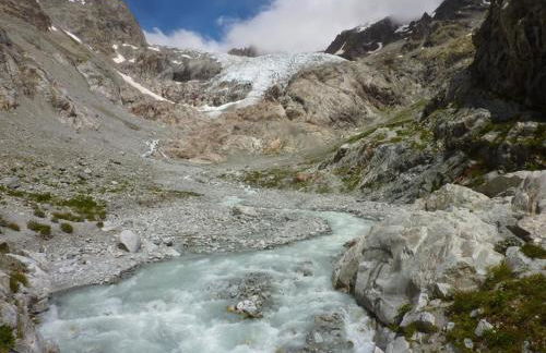 Skis aux pieds station 1600 Sun Vallée - Foto 11