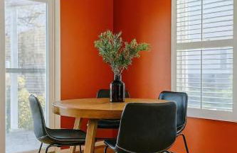 Spacious 4BR with Pool Near DC and Old Town Alexandria - Rutland - Foto 16