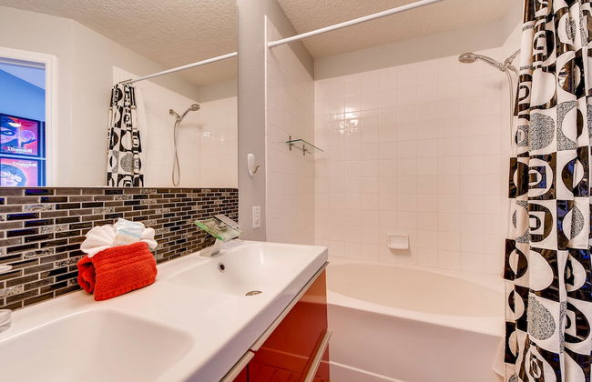 3BR Wndsr Plms Townhome by FS FL VH-2367 - Foto 18