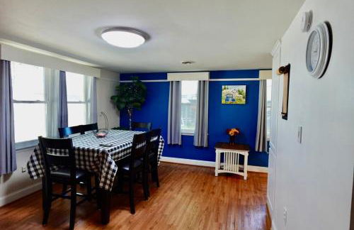 White Picket Fence - EV Charger! - Foto 32