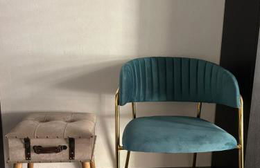 Stone House - Photo 7