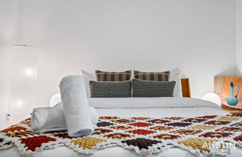 Walk to E. Austin Hotspots 2BR 1BA w Parking Dog-Friendly By Austin Vacay - Foto 28