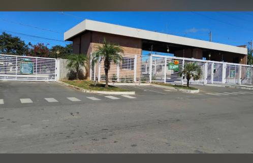 Casa 2 qts em condomínio, 15 min do Moto GP - Foto 6