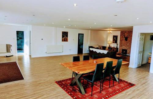 Country Lodge Retreat - Photo 4