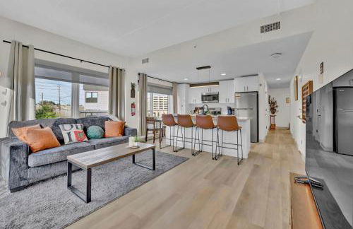 Stay in Cleveland mins to Cleveland Clinic, Hospitals, Museum, Universities & Downtown - Foto 1