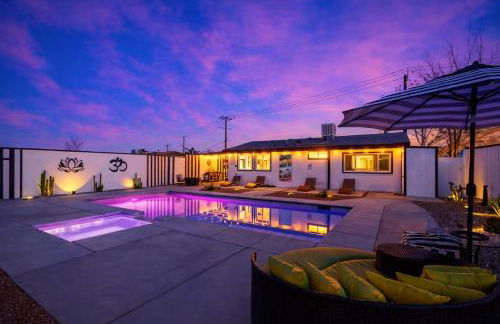 HUGE House in Joshua Tree/Yucca Valley with Pool & Hot Tub - Foto 10