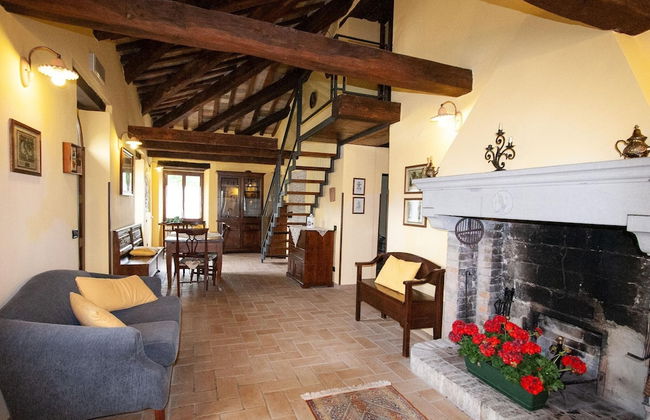 Welcoming Holiday Home in Urbania With Pool - Foto 24