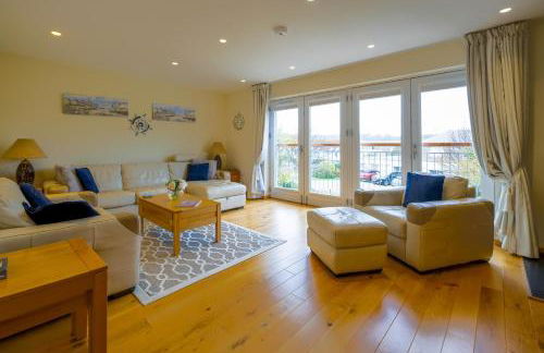 6 The Salterns - Yarmouth - Photo 22