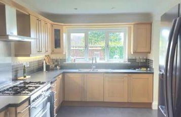 Rhuddlan 5-Bed House Sleeps 7 Pet-Friendly - Photo 19