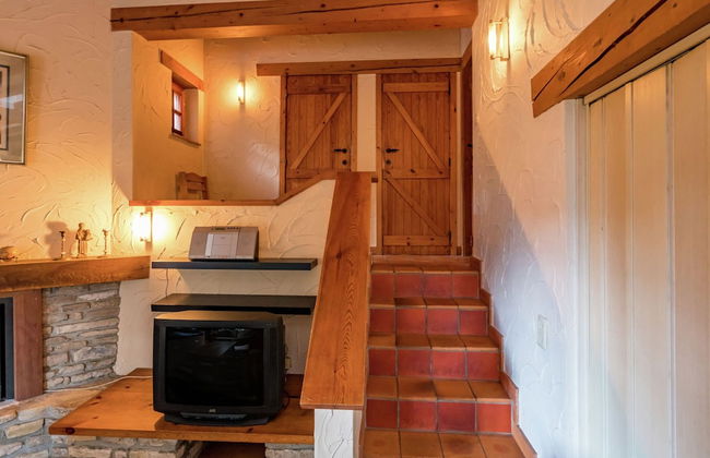 Cosy and Snug Holiday Home With Joint Swimming Pool - Foto 9