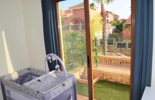 Apartamento con hermoso jardín y AC - Foto 60