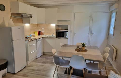 Les Chalets de SAUMUR, Piscine & Parc boisé, 100m du CadreNoir - Foto 68