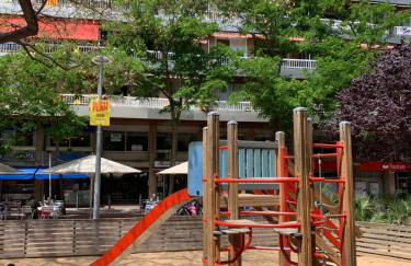 Family-Friendly Home in Central Barcelona 4BDR - Photo 28