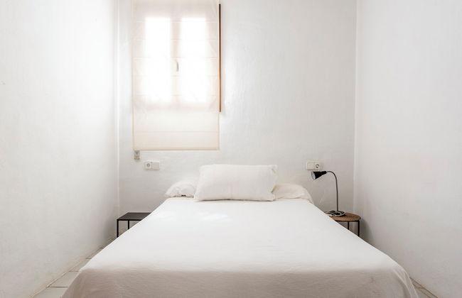 San Josep 6-bed Villa, Sleeps 14, Pool & Sea View - Photo 9