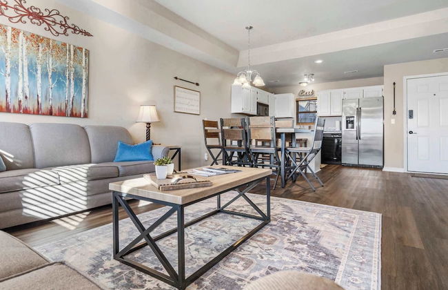 Oak Lane Escape - Branson - Resort Condo on Golf Course w/ Endless Amenities - Foto 12