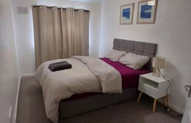 PREISTLEY HOUSE- CONTRACTORS ACCOMMODATION Entire 4 Bedroom House with free parking and up to 8 sleep- NO PARTIES ALLOWED - Foto 17