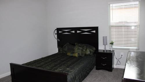 Modern Desert Retreat with and Mountain View - Foto 3